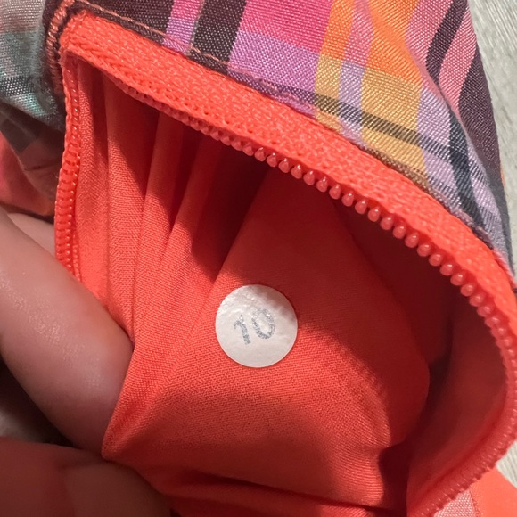 Lululemon Speed Shorts size 10 Rad Plaid Very Light Reflective (Coral plaid) - Picture 3 of 6